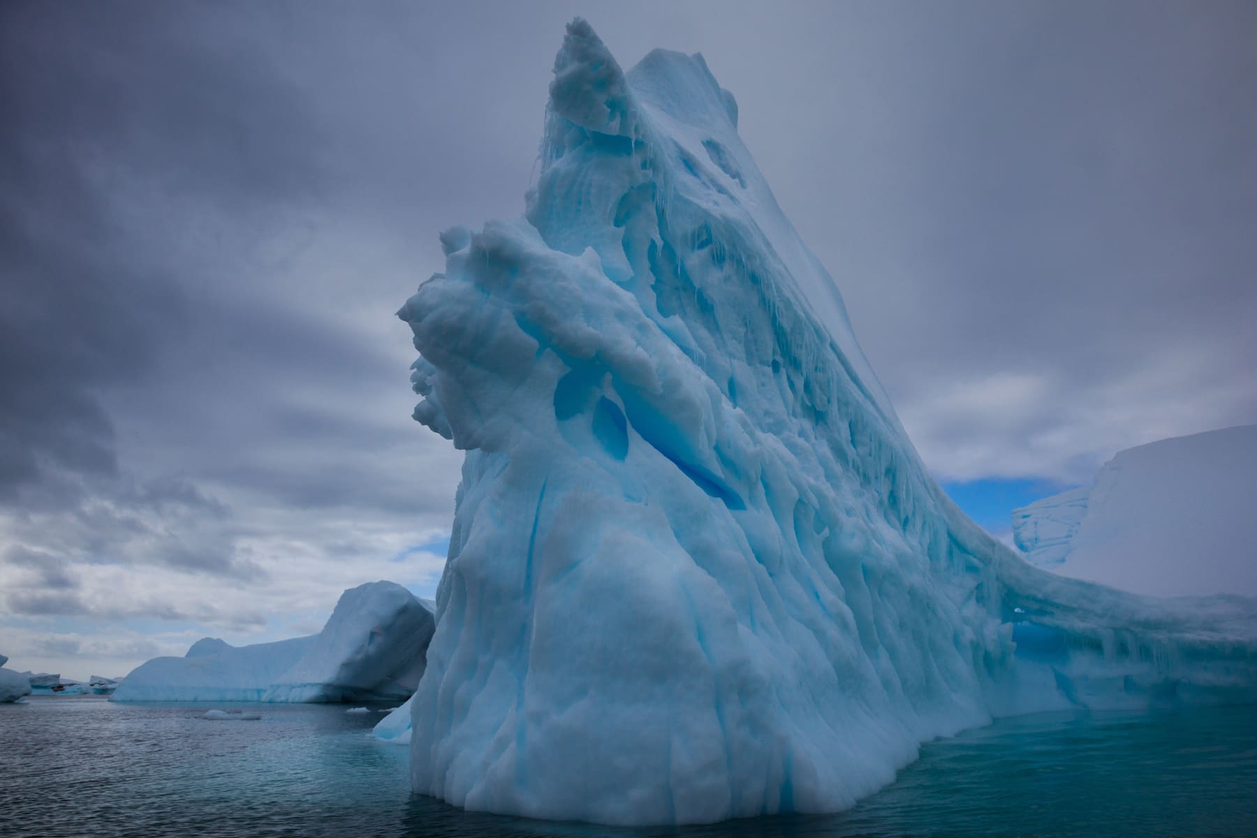 iceberg como economia sumergida