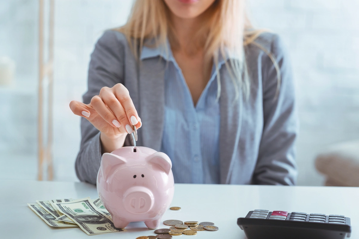 10 Tips sobre cómo ahorrar dinero en casa