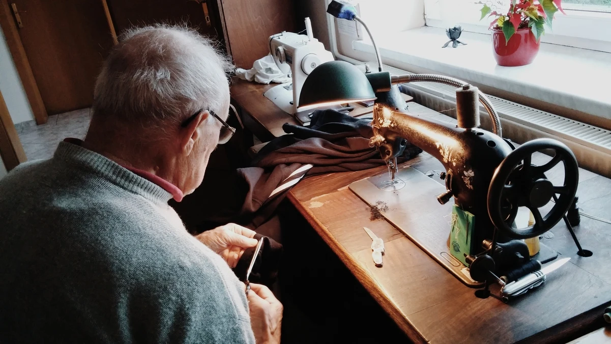 Tengo 65 años y 20 cotizados, derecho a pension